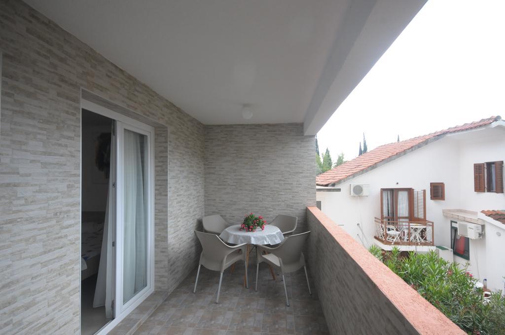 Apartments Vila Anastasia Будва Стая снимка